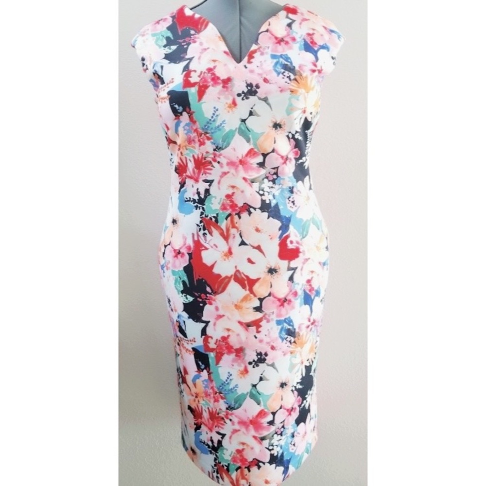 T Tahari- V-Neck Floral Scuba Dress NWT - Picture 5 of 12